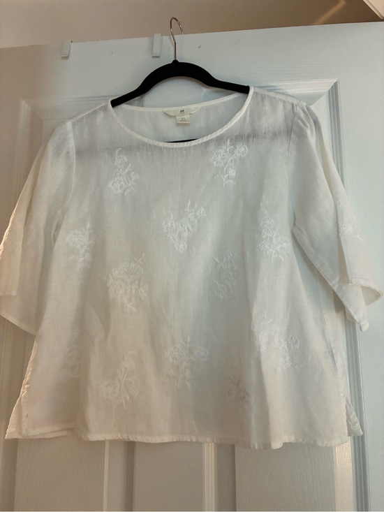 H&M Tops - H&M White Embroidered Linen Blend Women's Top